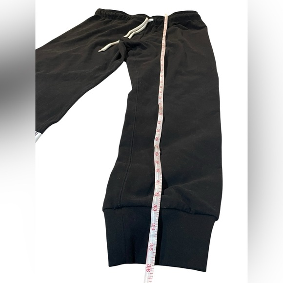 PINK Victoria's Secret Black Gym Pants with White Accents - Picture 5 of 5